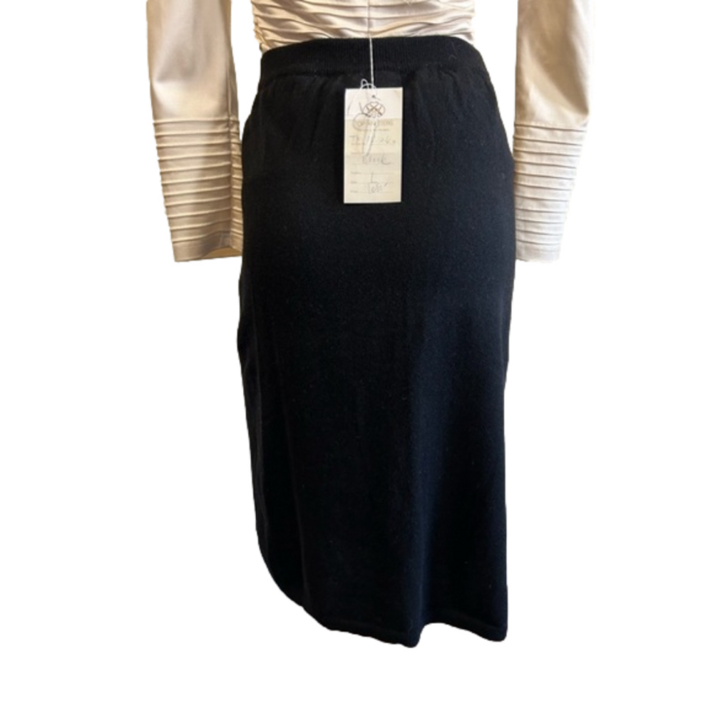 TOP KNITTERS 100% cashmere black pencil pull on skirt Large NWT